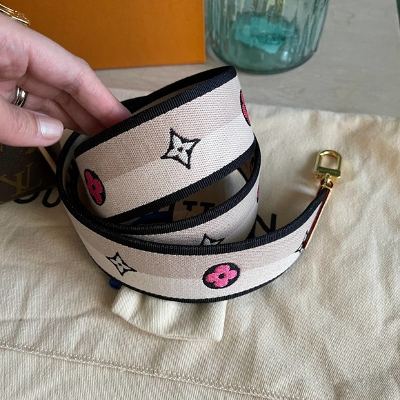 ❌SOLD❌NEW Louis Vuitton Speedy Bandouliere 20 Monogram Strap Black M45957 - Picture 10 of 14